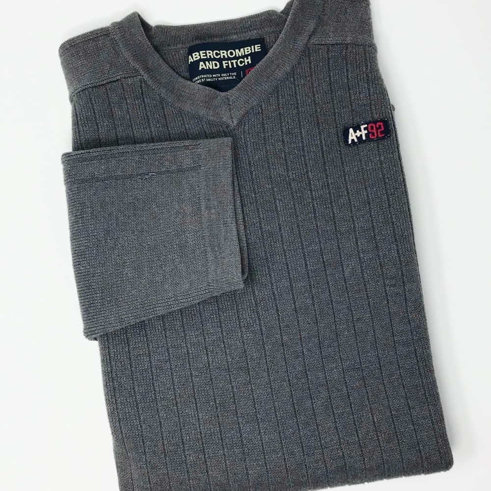 Abercrombie & Fitch Vintage 1992 V-neck Sweater *L